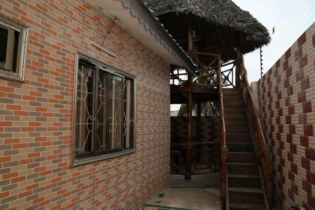 Dalma Lodge Bububu Extérieur photo